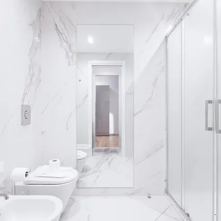 Easylife - Residenza Chic Vicino Al Duomo Daire Milano