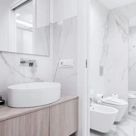 Daire Easylife - Residenza Chic Vicino Al Duomo Milano