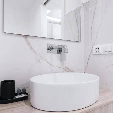 דירה Easylife - Residenza Chic Vicino Al Duomo