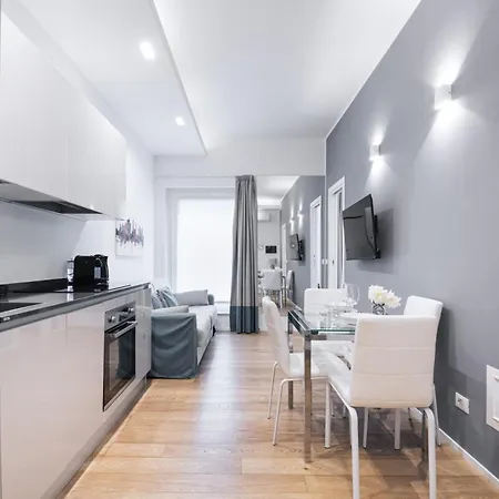 Easylife - Residenza Chic Vicino Al Duomo מילאנו