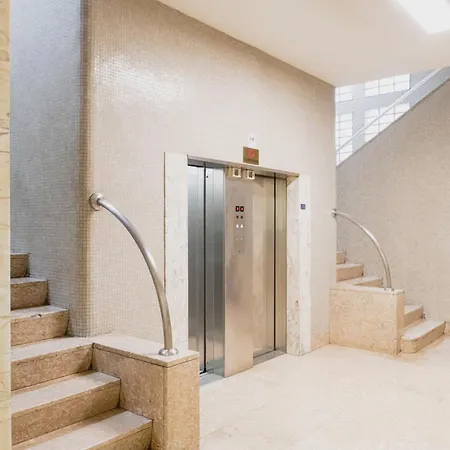 דירה Easylife - Residenza Chic Vicino Al Duomo מילאנו